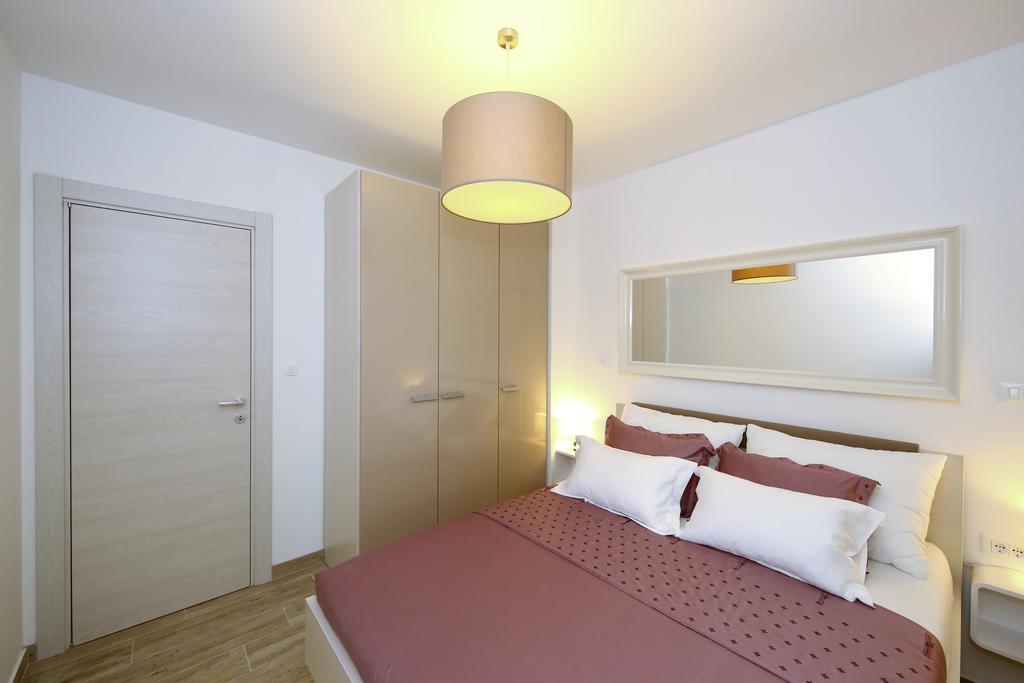 First Floor Zadar Apartment Экстерьер фото